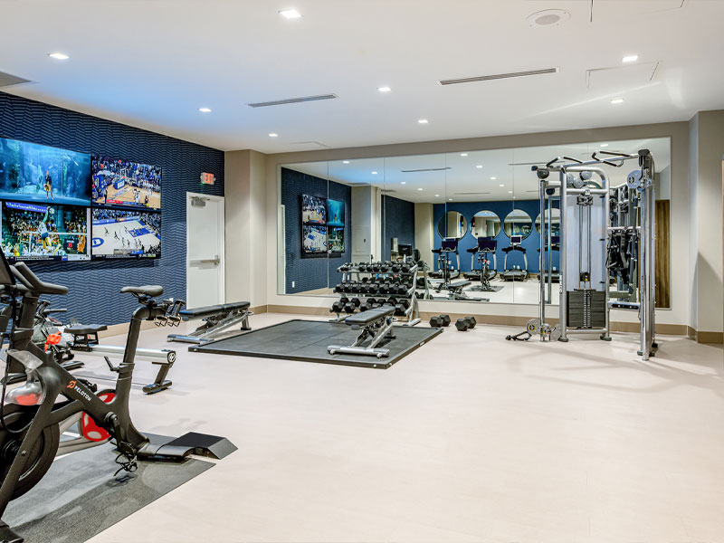 8-fitness-center