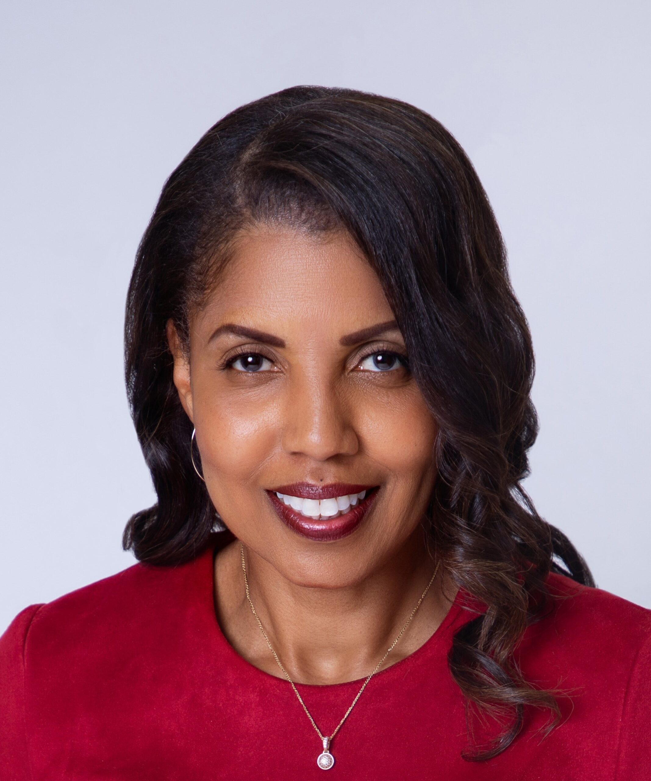 Faye Coleman - formal headshot (1)
